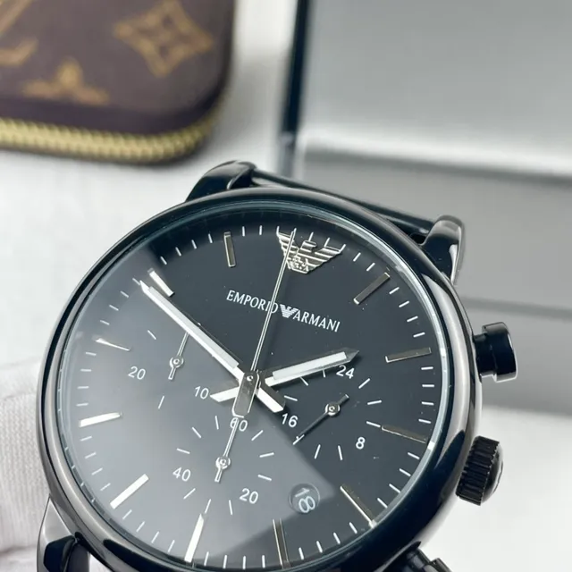Emporio Armani Montre Chronographe Bracelet Maille Noir Quartz 7