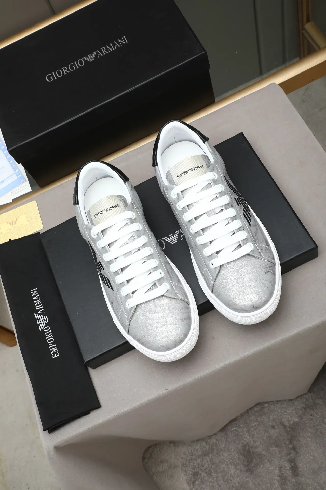 Emporio Armani Lifestyle Sneaker Silver Black Metallic Textured Upper Eagle Logo Lifestyle Sneakers 3