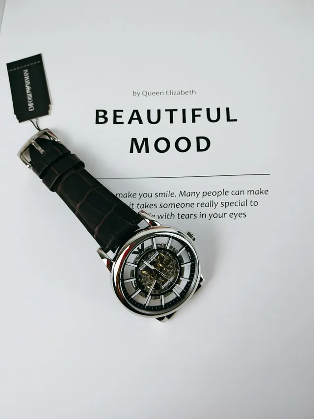 Emporio Armani Meccanico Cadran Squelette Bracelet Cuir Noir Montre Mécanique 9