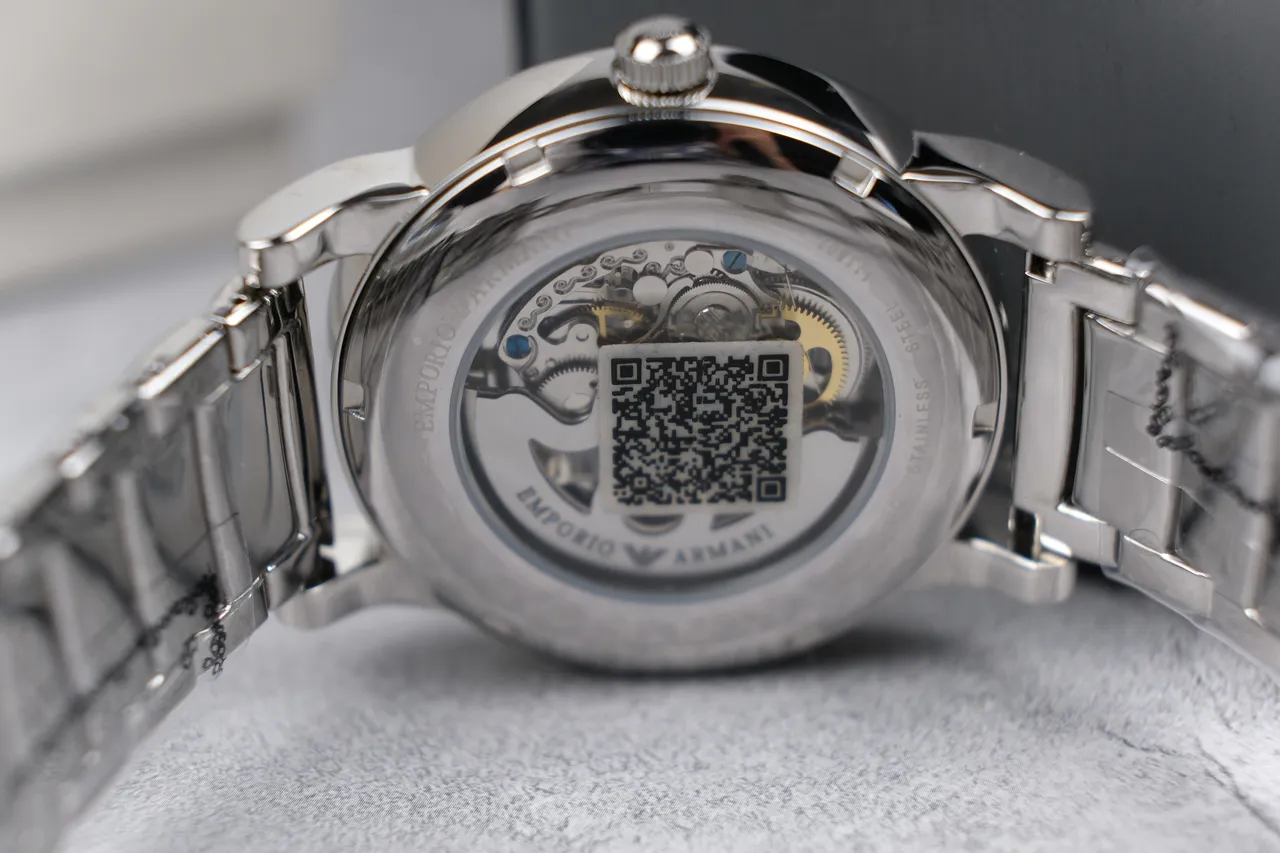 Emporio Armani Montre Mécanique Cadran Esquelette Argenté 5