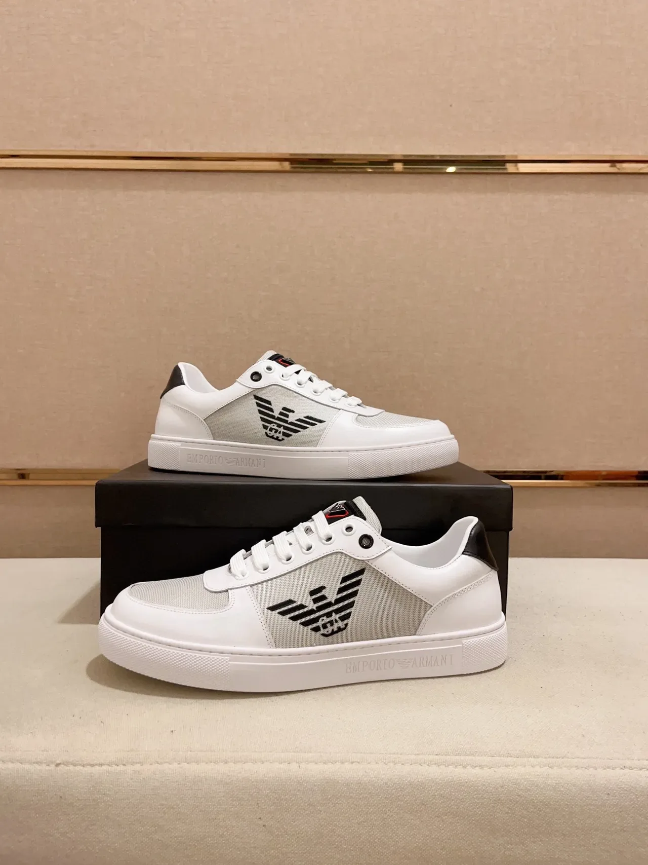 Emporio Armani White Black Low-Top Mixed-Material Upper Lifestyle Sneakers 4