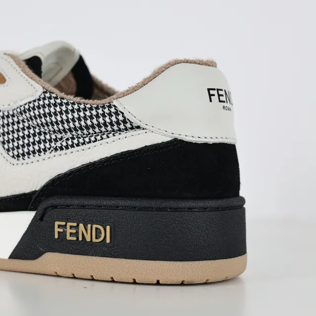 Fendi Noir Blanc avec Couches de Pata de Gallo et Daim Supérieur Cuir FF Monogram Overlay Chaussures Lifestyle 4