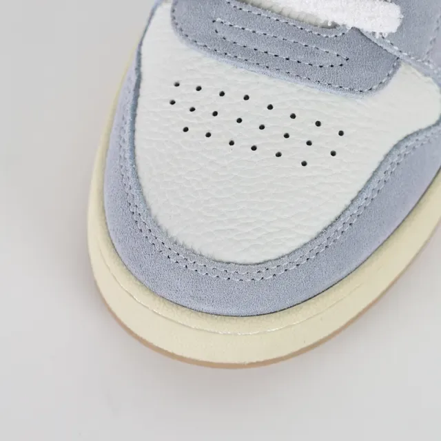 Fendi Tênis Lifestyle Azul Marinho Low-Top Superior de Múltiplos Materiais 5