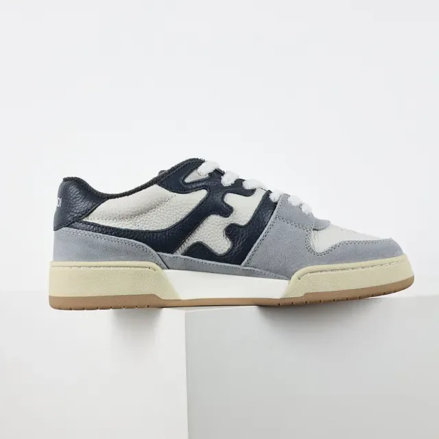 Fendi Tênis Lifestyle Azul Marinho Low-Top Superior de Múltiplos Materiais 7