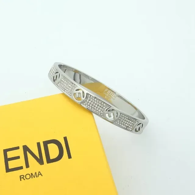 Fendi F Is Fendi Doré Pavé Cristal Logo Double-F Bracelet manchette 4