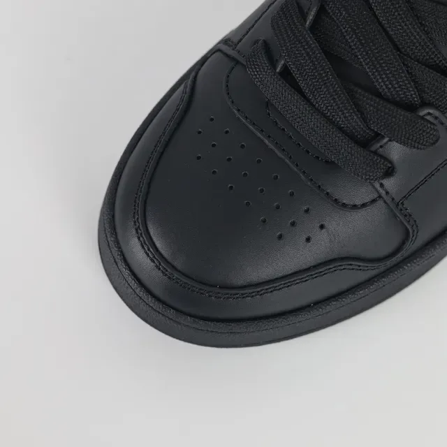 Fendi First Zapatillas Lifestyle de Cuero All-Black con Logo FF 5