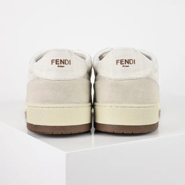 Fendi First Bege Marrom Tênis Lifestyle com Camadas de Suede e Superior de Tecido Overlay Motivo Tonal FF 8