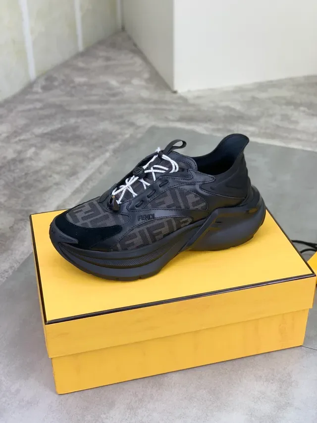Fendi Run Away Noires FF Monogram Sneakers Chunky 5