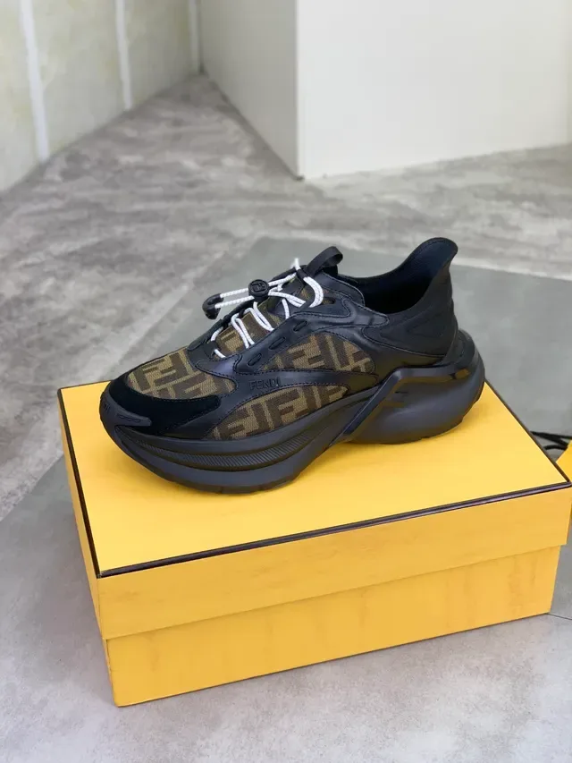 Fendi Runner FF Jacquard Tênis Chunky Preto Marrom 4