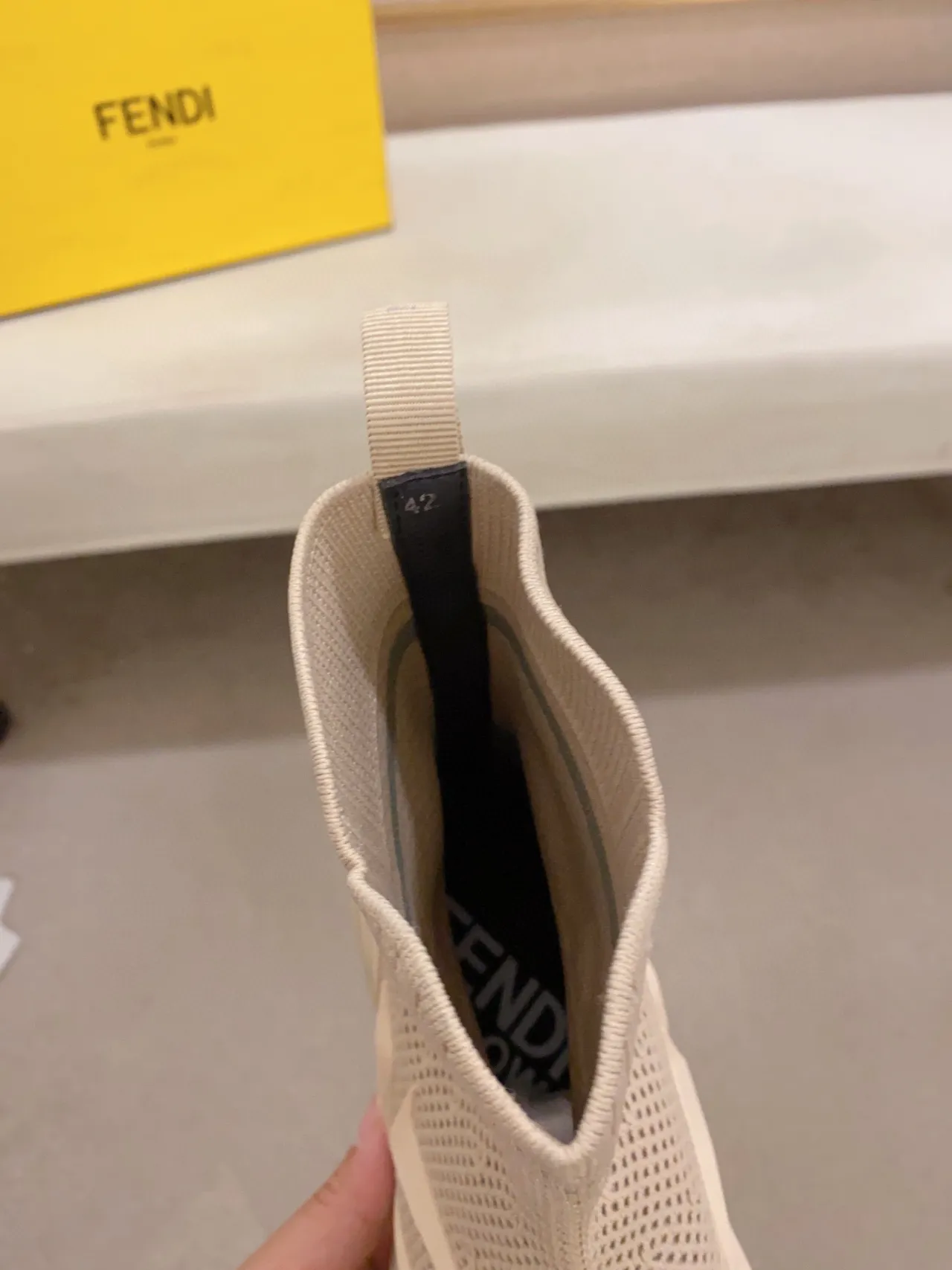 Fendi Speed Trainer Beige Tênis chunky com ajuste de meias de malha 3