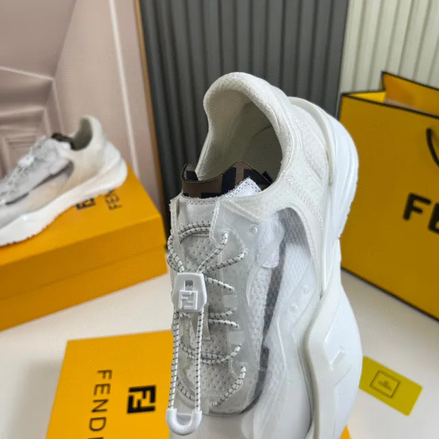 Fendi Blanc Semelle Sculptée Superposition de Maille Translucide Chaussures Chunky 3