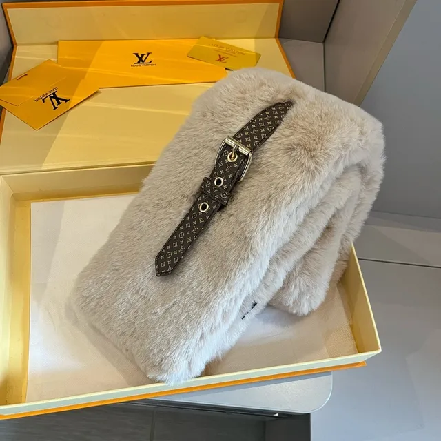 Beige Brown Faux Fur Belt-Accented Scarve 3