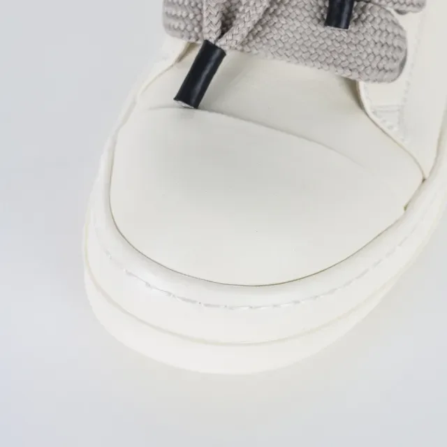 Beige Gray Minimalist Low-Top Sneakers 5