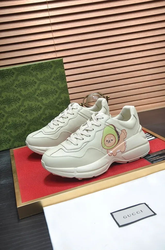 Beige Pink Chunky Sole Cartoon Graphic Sneakers 4