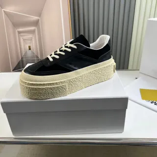 Tênis Lifestyle com Plataforma Preto e Creme