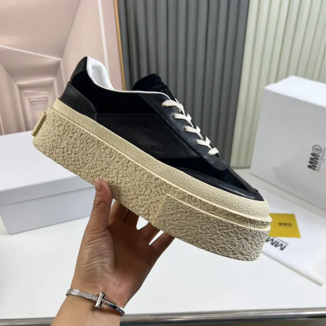 Black and Cream Platform Lifestyle Sneaker 4