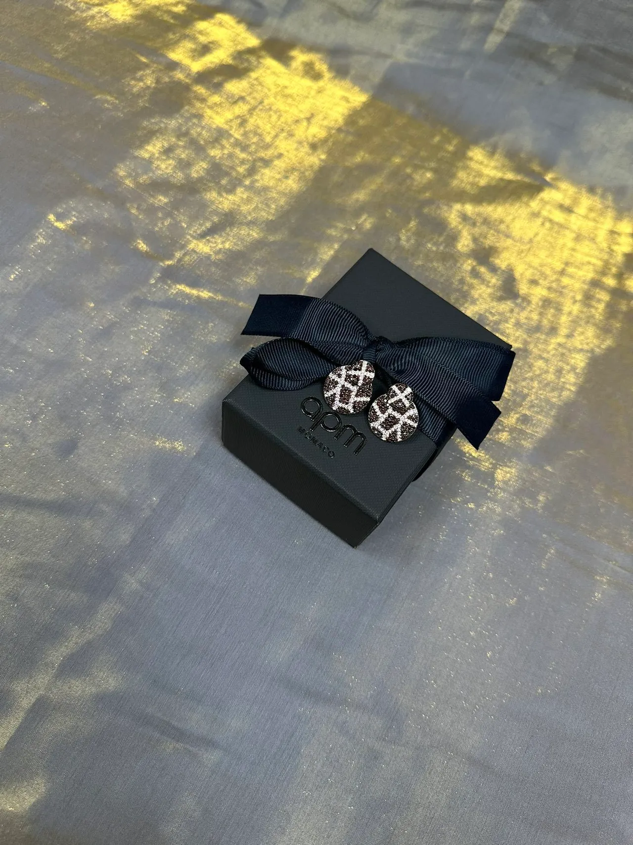 Black and Silver Geometric Lattice Pavé Stud Earrings 7