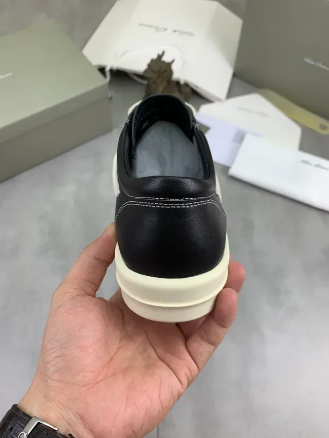 Black Beige Leather Upper Contrast Side Panel Sneakers 3
