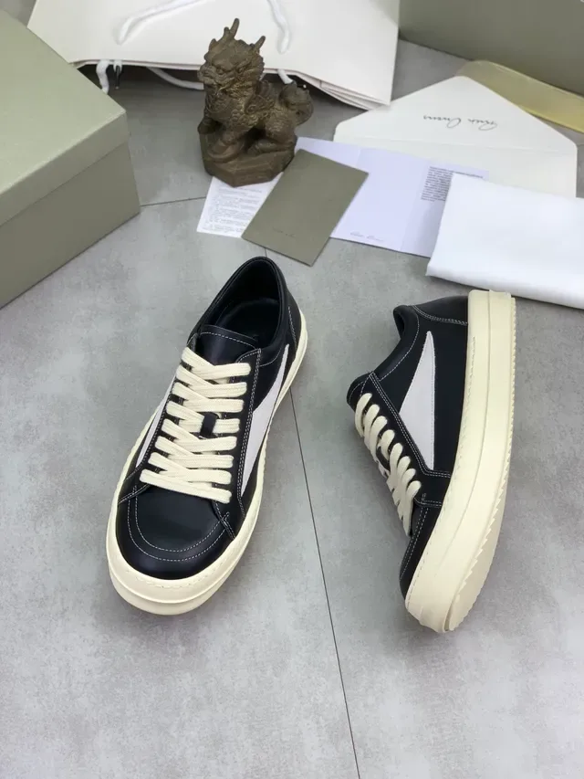 Black Beige Leather Upper Contrast Side Panel Sneakers 5