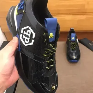 Zapatillas negro azul chunky con suela esculpida malla y recubrimientos sintéticos al estilo patent