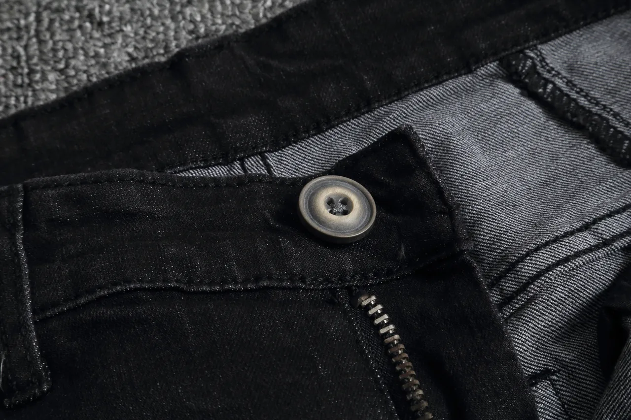 Black Distressed Cargo-Pocket Zipper-Accent Denim Shorts 6