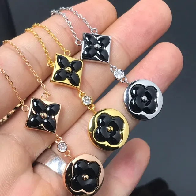 Black Gold Floral Quatrefoil Pendant Enamel Flower Necklace 3