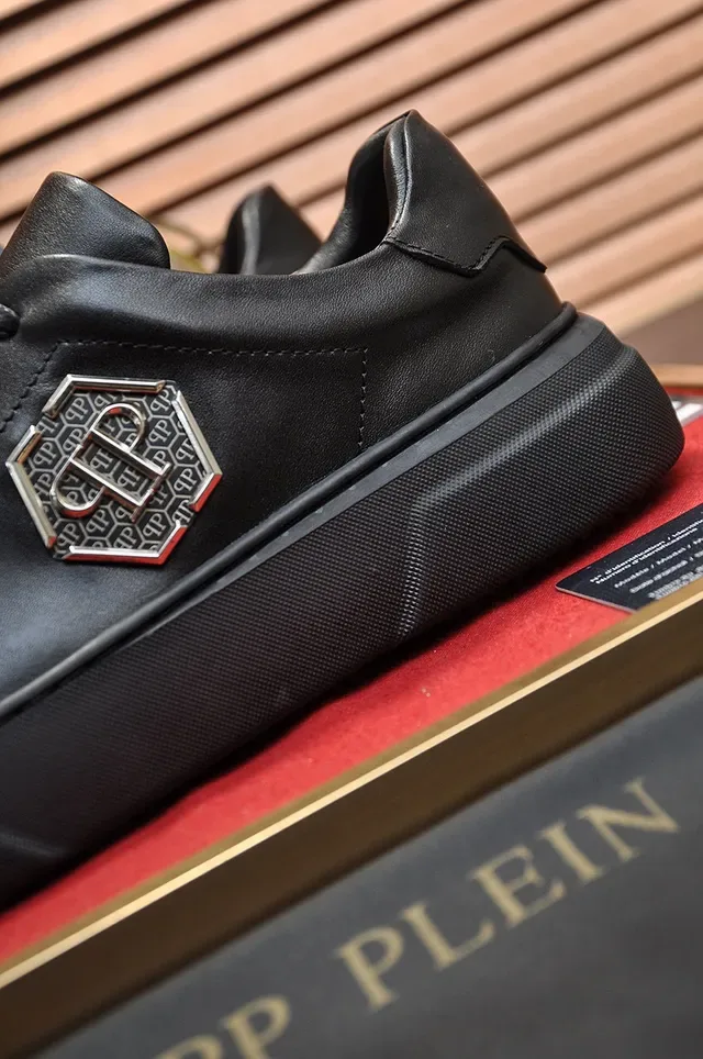Black Gold Leather-Style Upper Thick Platform Sole Lifestyle Sneakers 2