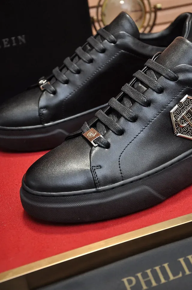 Black Gold Leather-Style Upper Thick Platform Sole Lifestyle Sneakers 3