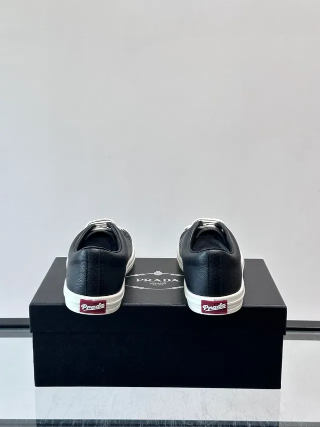 Black Pebbled Leather Low-Top Lace-Up Lifestyle Sneakers 3