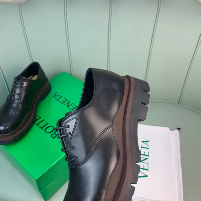 Sapato Oxford de plataforma de couro polido preto 3