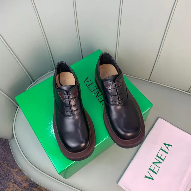 Sapato Oxford de plataforma de couro polido preto 8