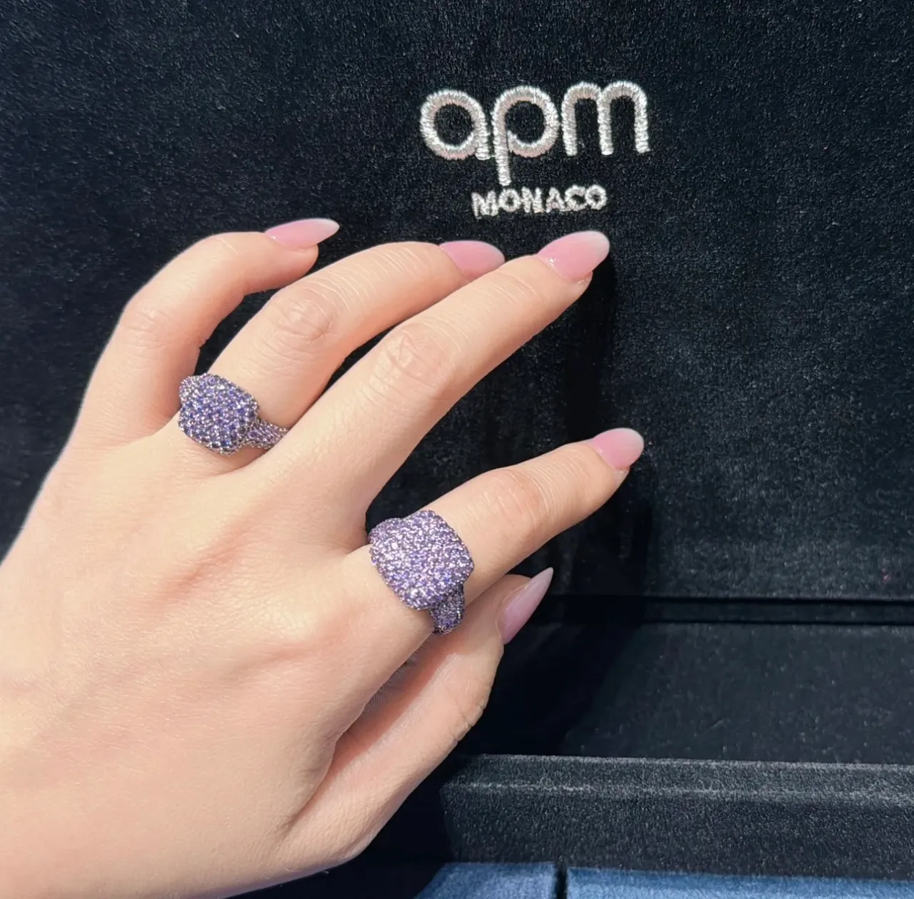Black Purple Pavé-Set Stone Cluster Dome-Shaped Top Ring 2