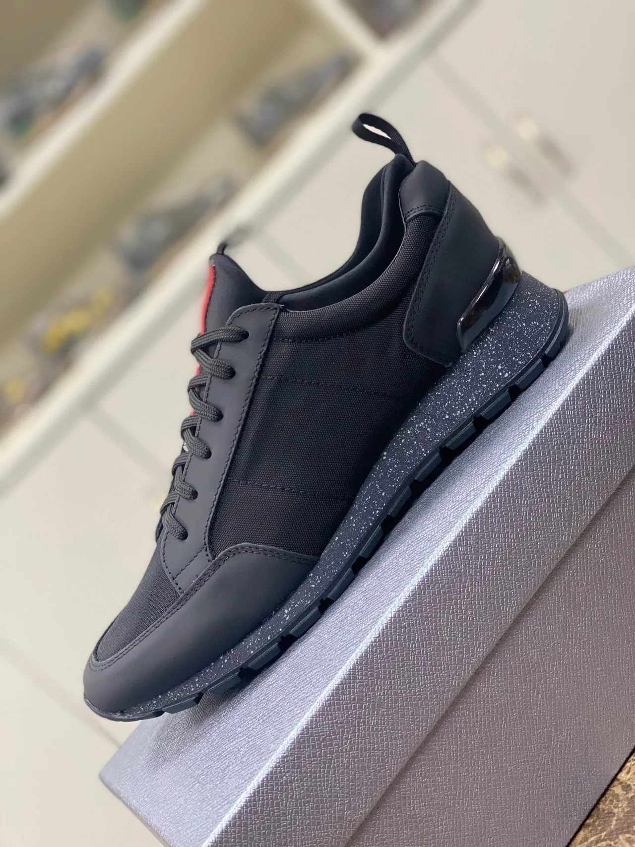 Black Red-Accent Speckled Midsole Lifestyle Sneaker 5