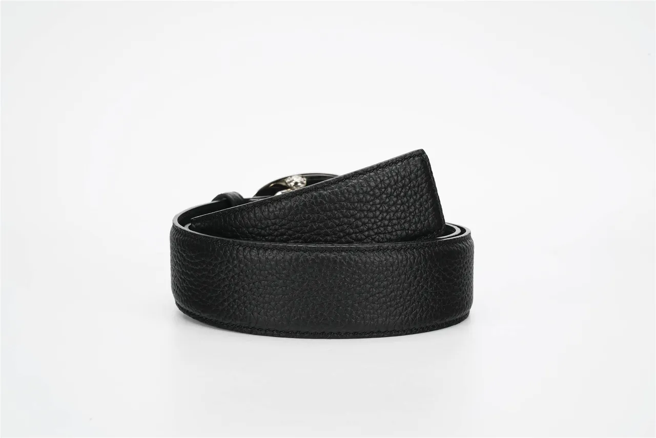 Black Red Textured Ornate Oval Buckle Leather Belt 3