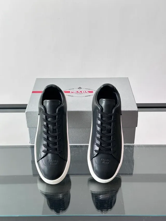 Black White Leather Upper Chunky Sole Sneakers 4