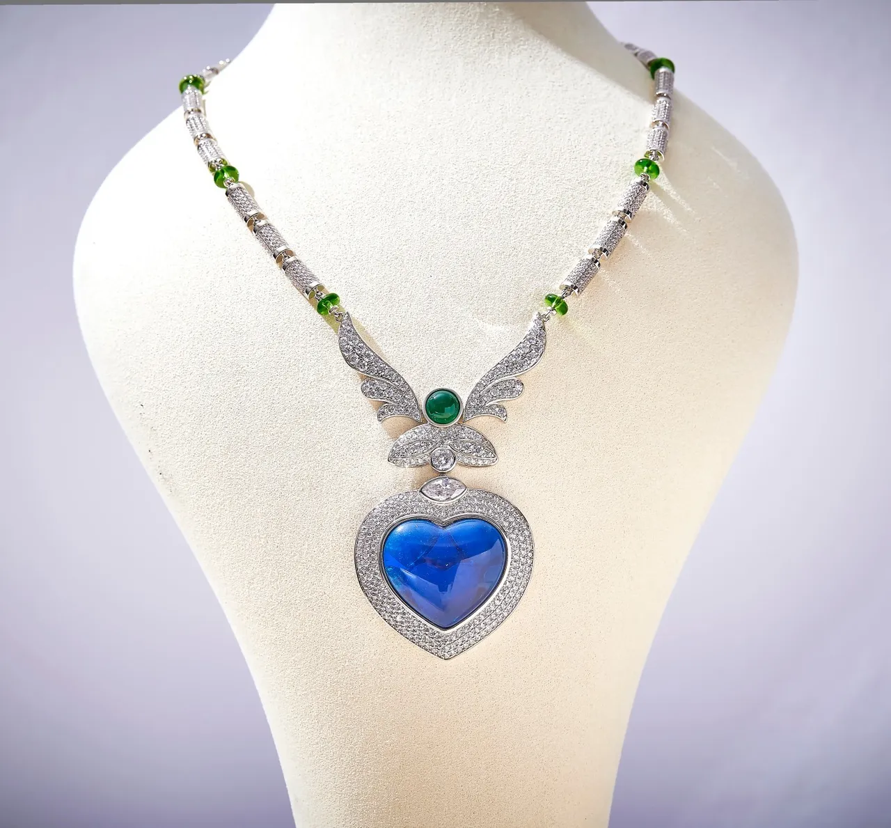Blue Green Heart-Shaped Pendant Pavé-Set Stones Necklace 4