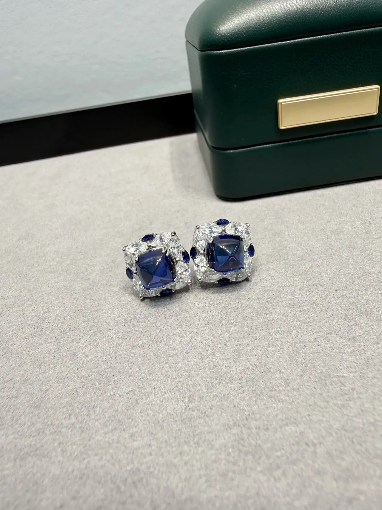 Blue Square-Cut Gem Halo Cluster Stud Earrings 9