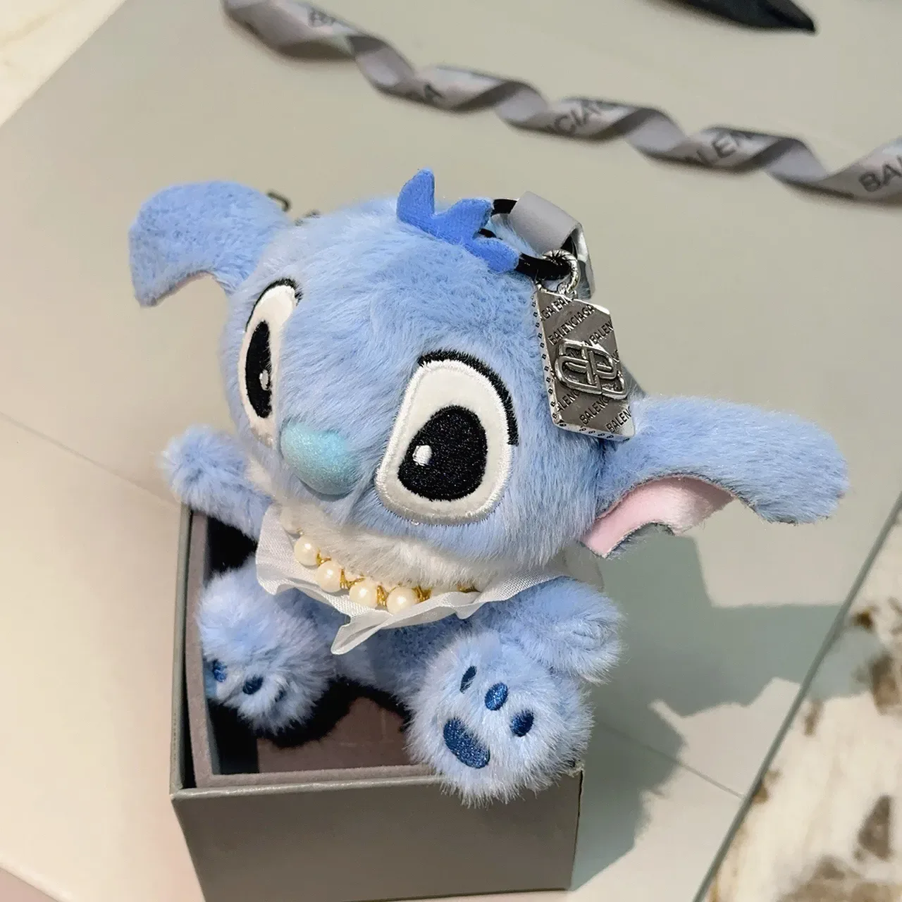 Blue White Plush Stuffed Character Pearl-Trimmed Collar Handbag 3
