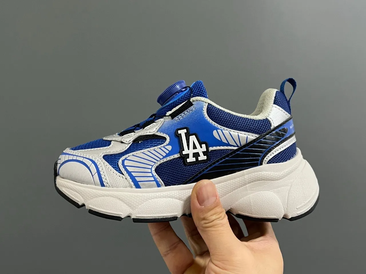 Blue White Sole Laceless Rotary Dial Closure Chunky Sneakers 8