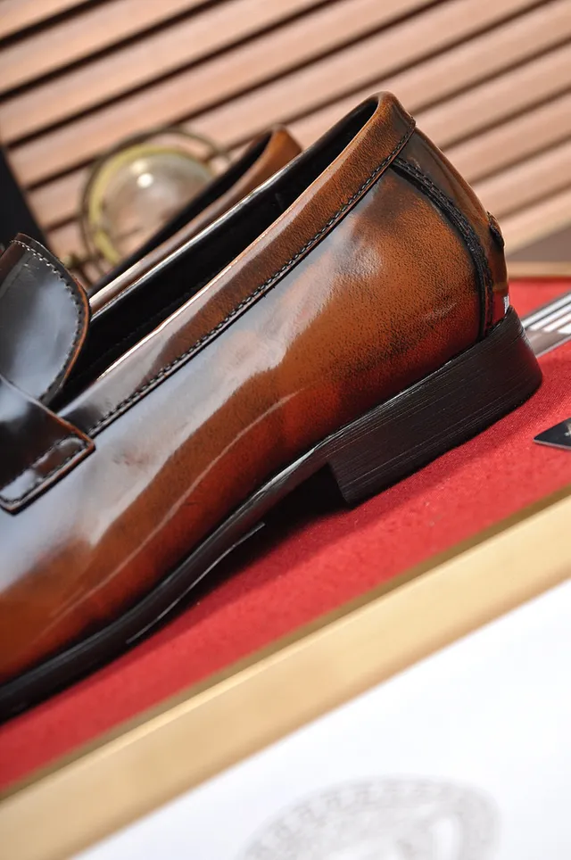 Brown Black Polished Two-Tone Leather Gold Lion-Head Ornament Loafer 2