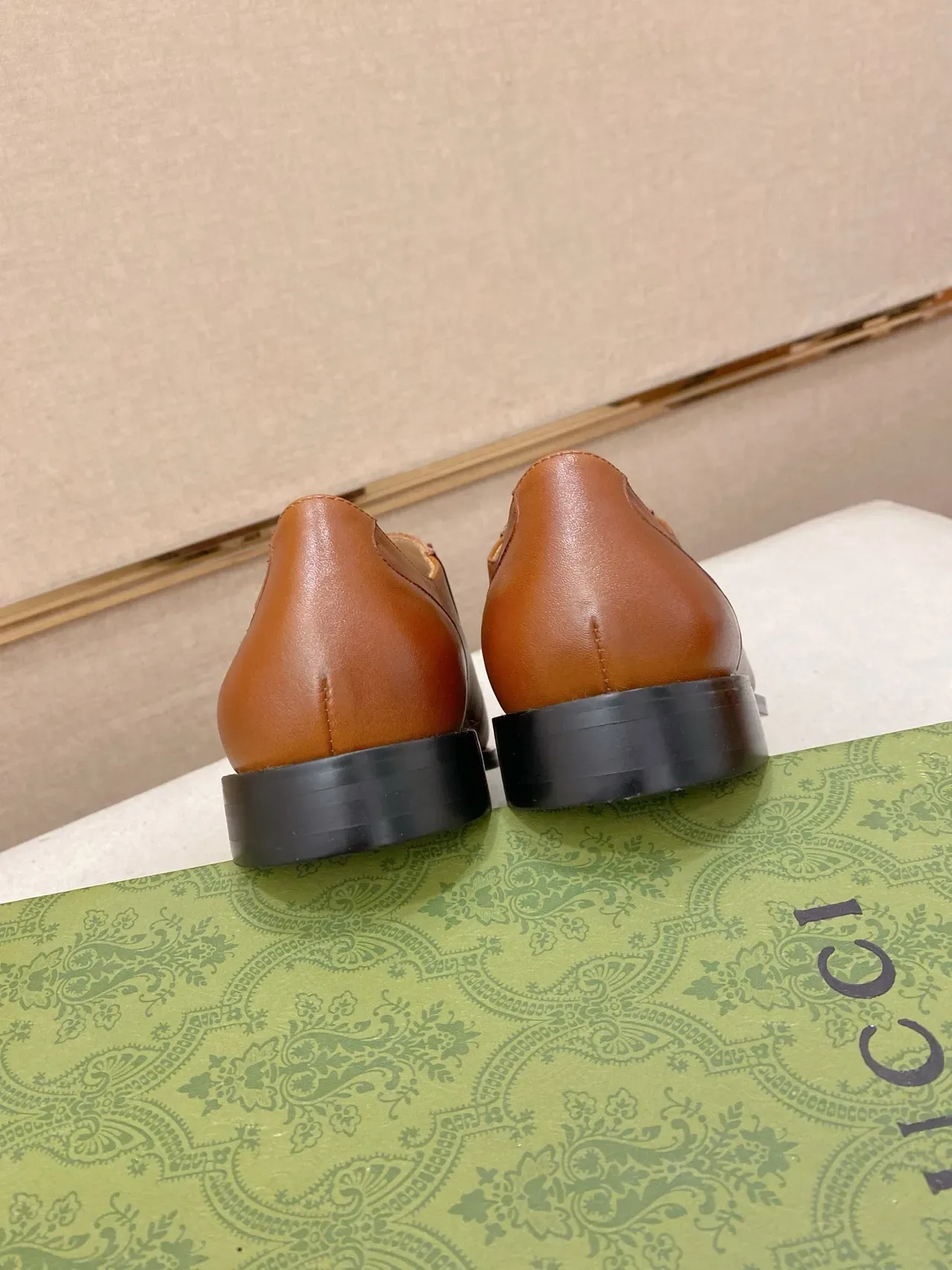 Brown Cap-Toe Leather Oxford Shoe 3