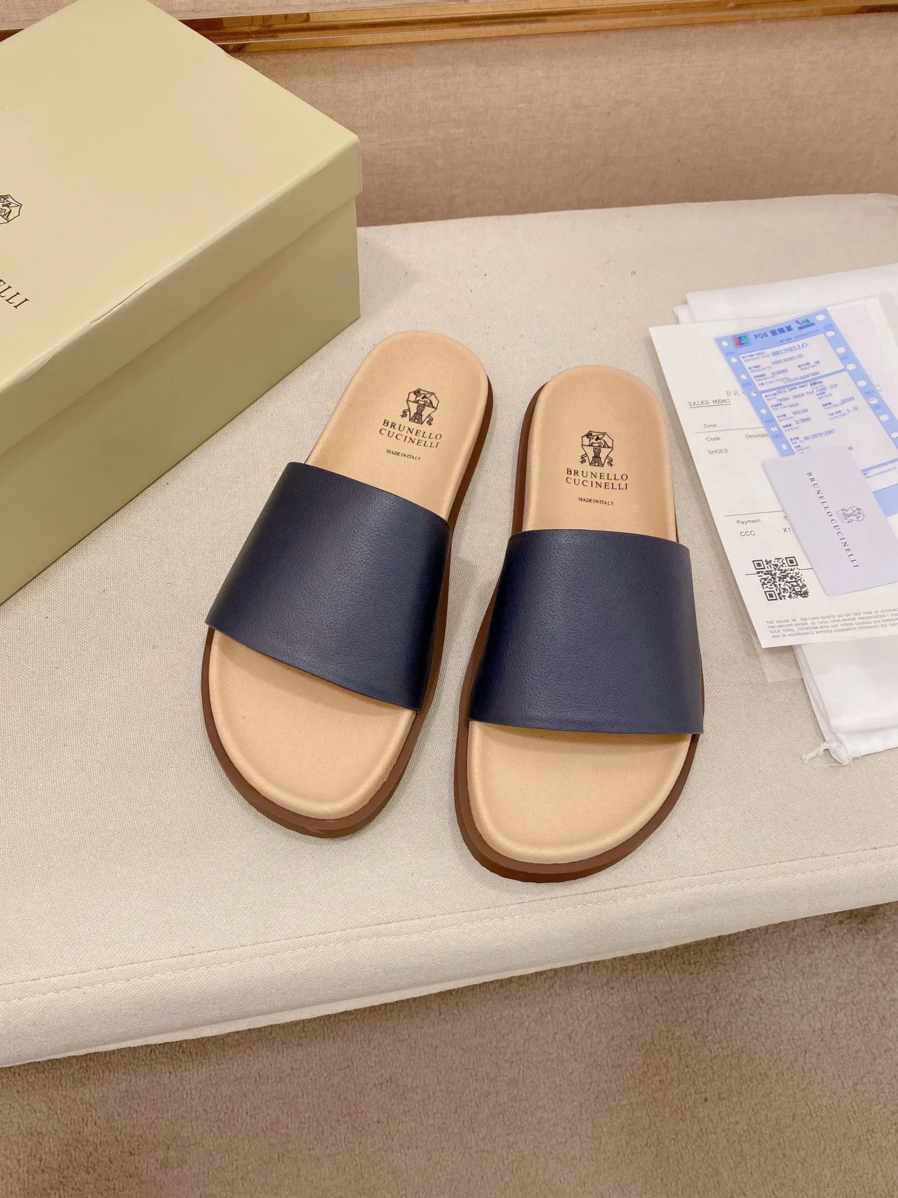Brunello Cucinelli Black Beige Single-Strap Flat Sole Slippers 4