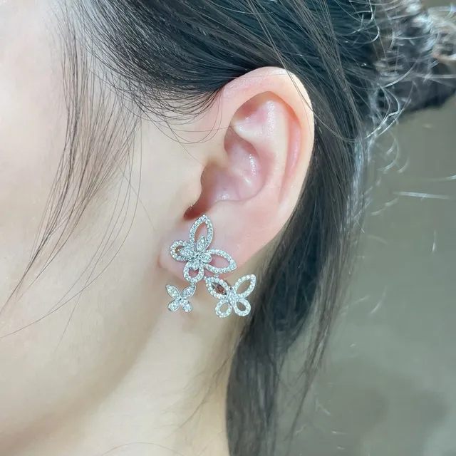 Butterfly Motif Pavé-Set Openwork Earrings 9