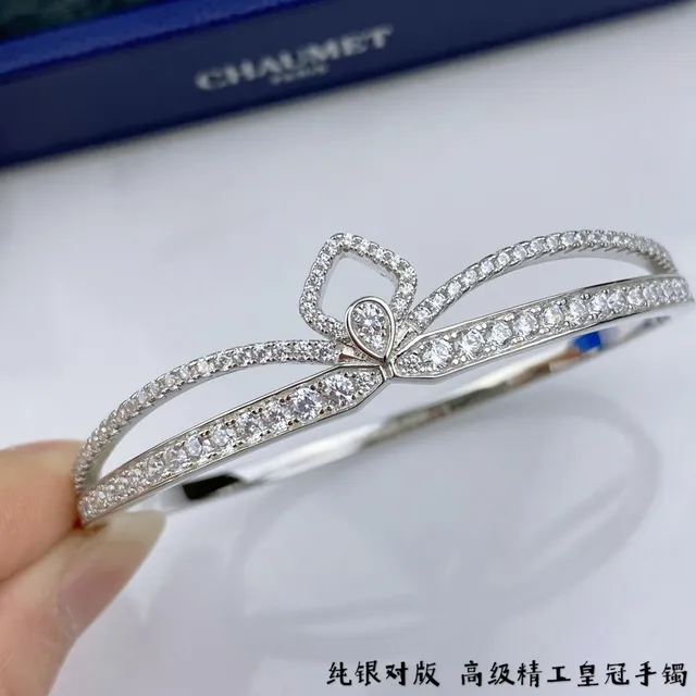 CHAUMET Crown-Motif Pavé Double-Row Bracelet 9