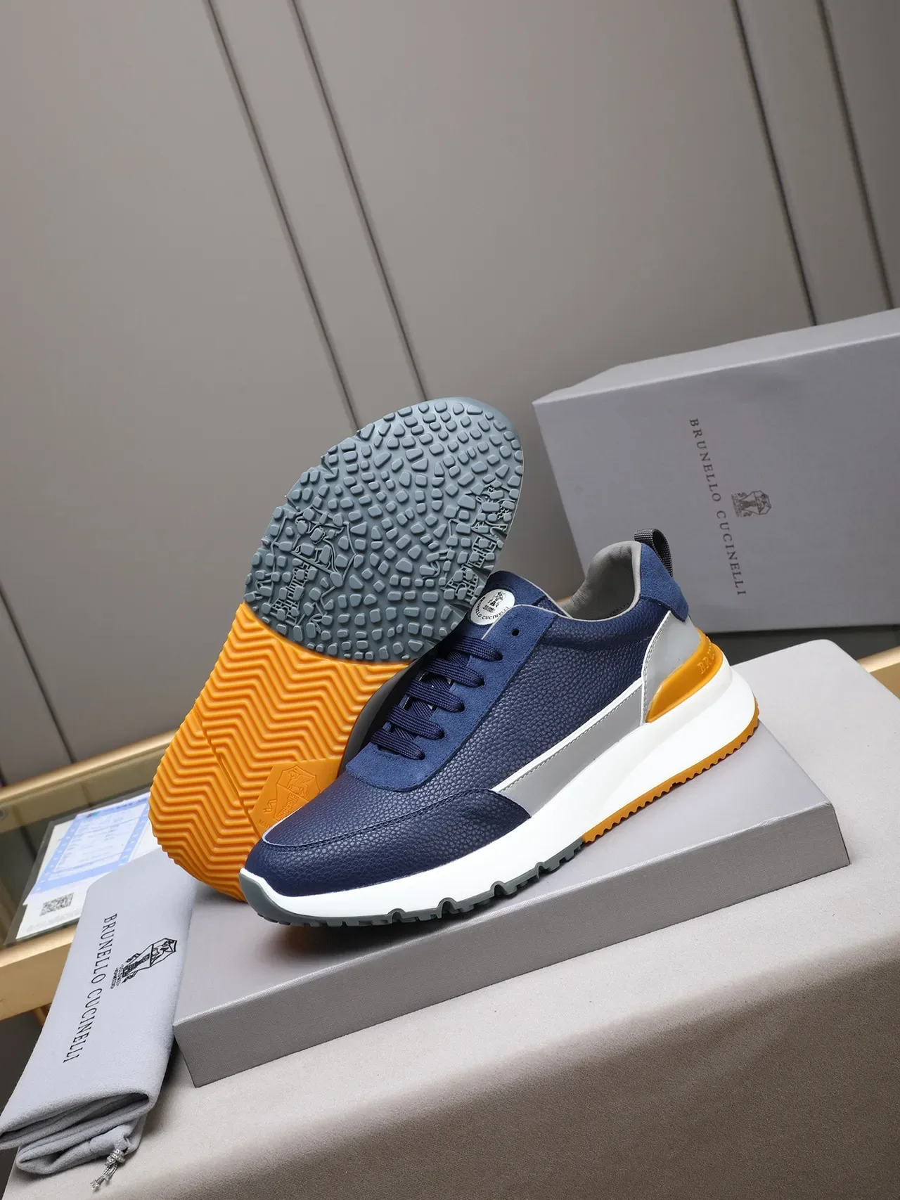 Cinelli Navy Blue and Orange Lifestyle Sneakers 4