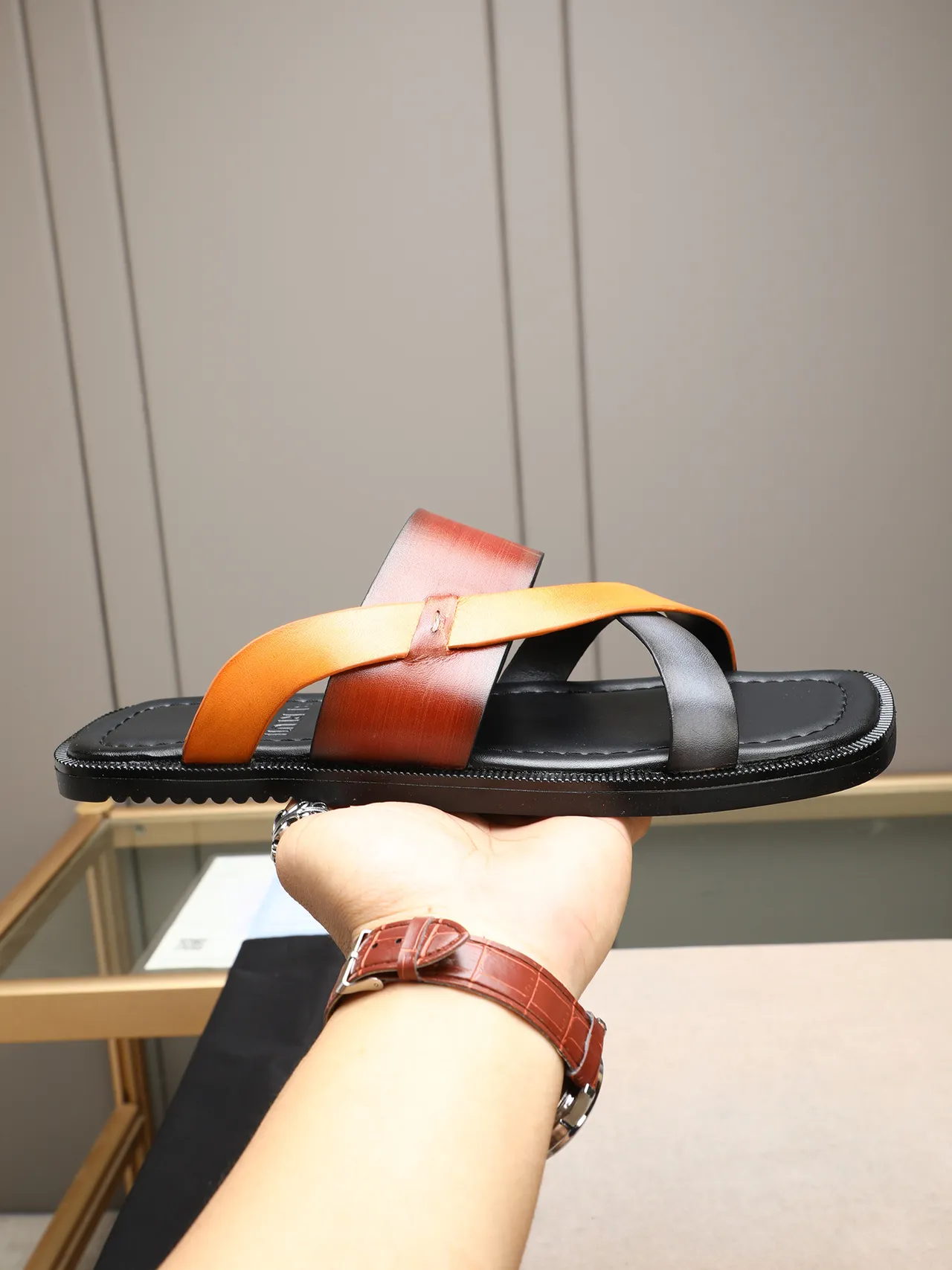 Color-Blocked Multi-Strap Flat Casual Sandals 11