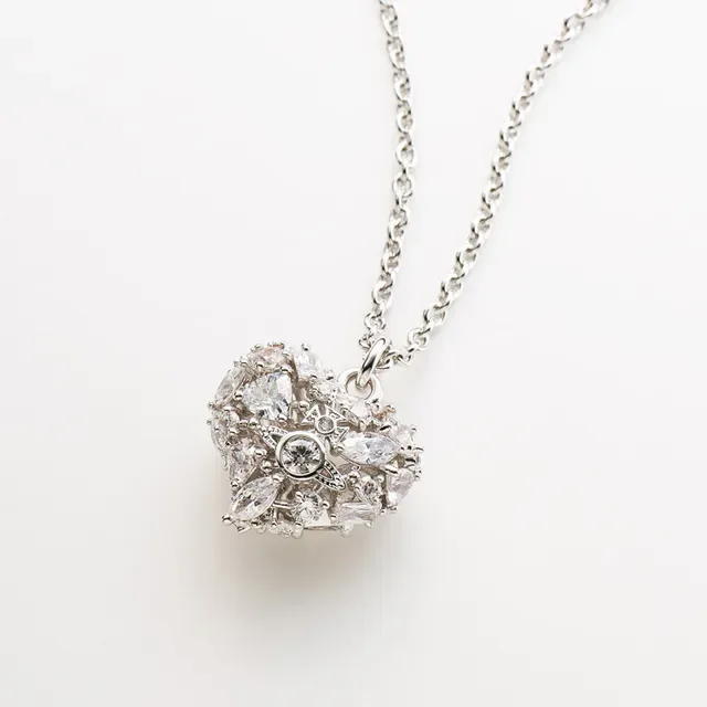 Crystal-Encrusted Heart Pendant Necklace 3