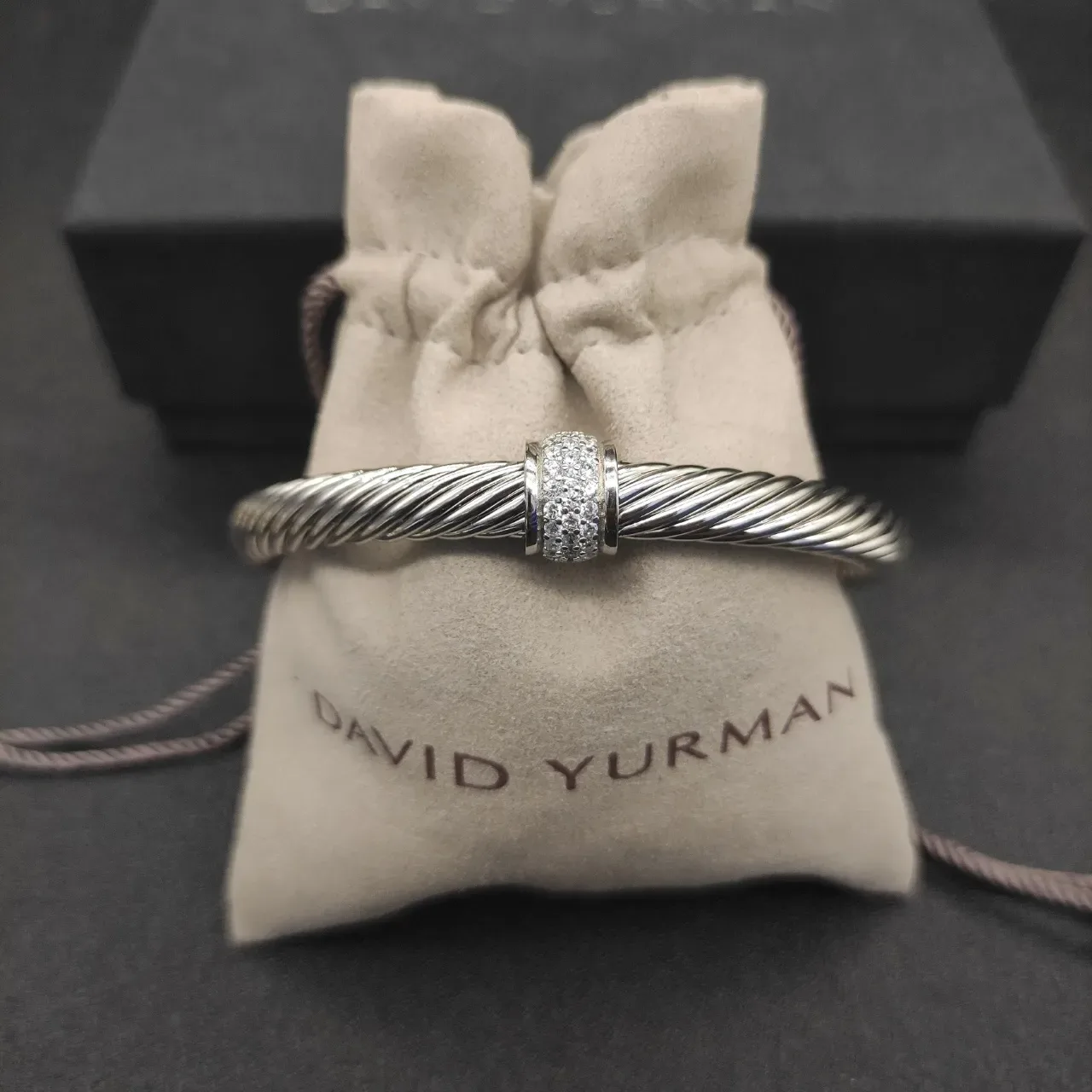 David Yurman Cable Classic Pavé Diamond Center Cuff Bracelet 2