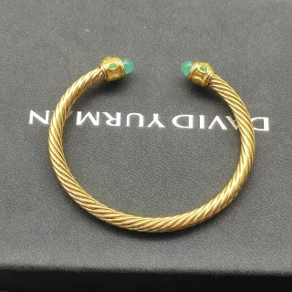 David Yurman Cable Classics سوار ذهبي أخضر ملتوي