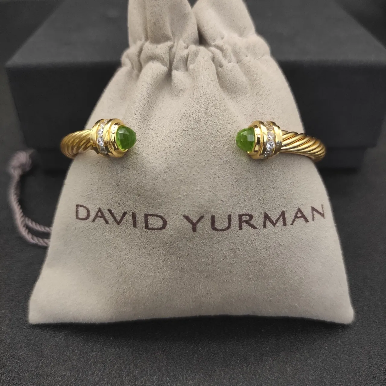 David Yurman Cable Classics Peridot and Diamond End Cap Bracelet 9
